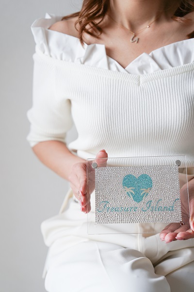 プレシオサ　認定講師講座　デコスクール東京　オーロラグラス　グラスデコ　イニシャル　スワロフスキー　デコレーション資格　デコアート資格　ラインストーンデコ　デコアート　デコレーション　デコ　デコレッスン　デコスクール　デコ講座　デコアートデザイン　体験レッスン　田町