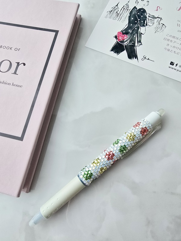 プレシオサ　認定講師講座　デコスクール東京　オーロラグラス　グラスデコ　イニシャル　スワロフスキー　デコレーション資格　デコアート資格　ラインストーンデコ　デコアート　デコレーション　デコ　デコレッスン　デコスクール　デコ講座　デコアートデザイン　体験レッスン　田町